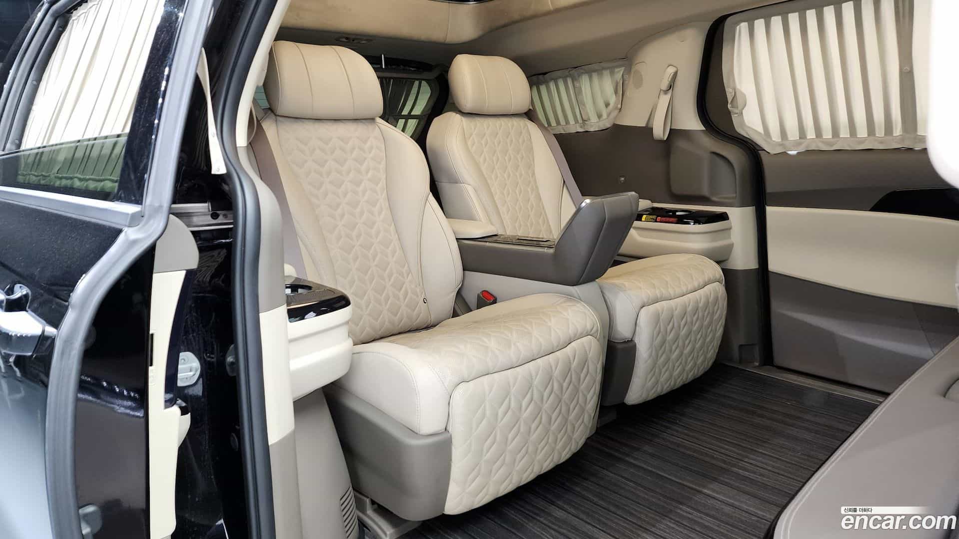 Canival Kia 2022.1-OPTION-016