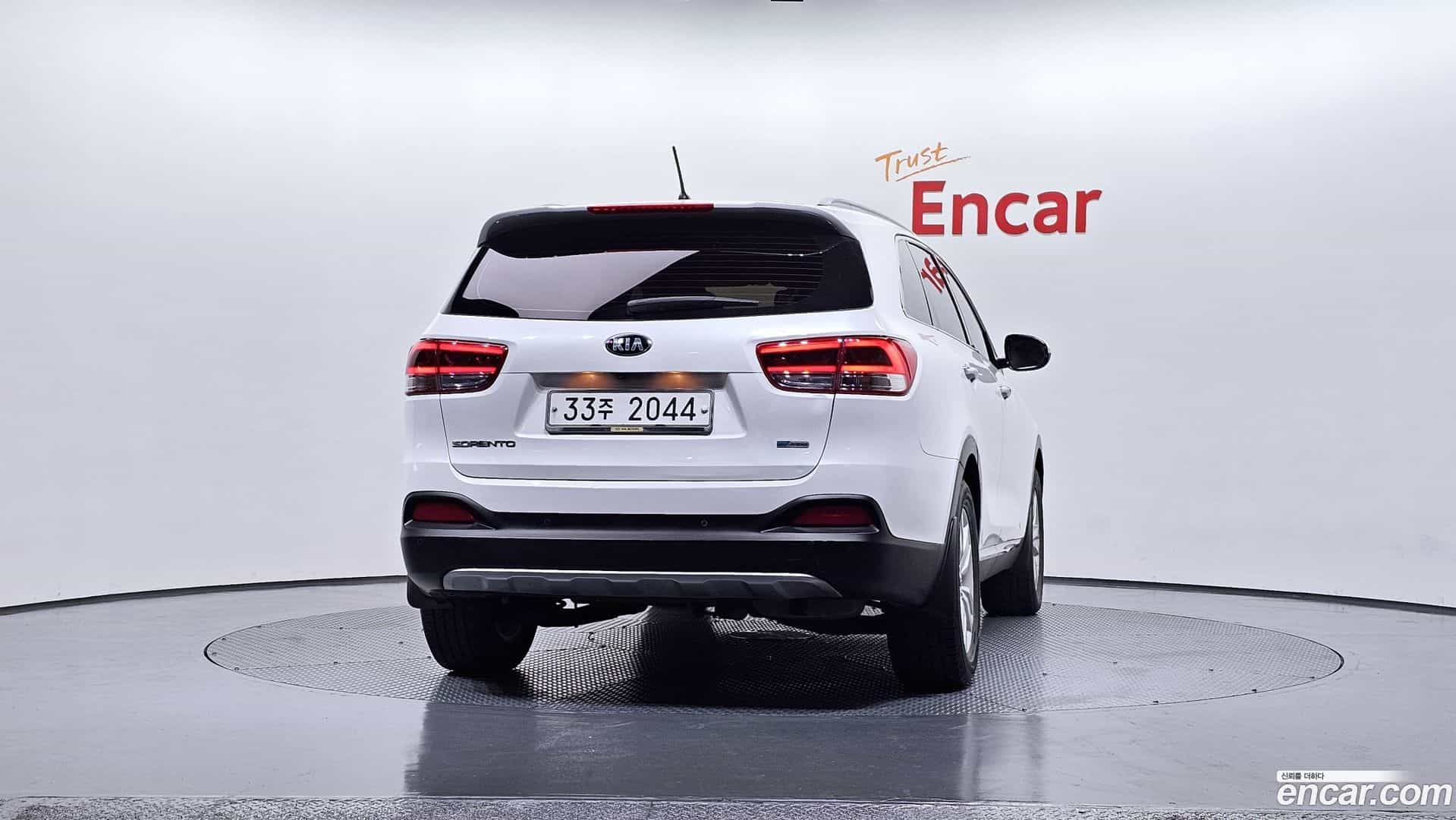 Sorento Kia 2016.1-OUTER-004