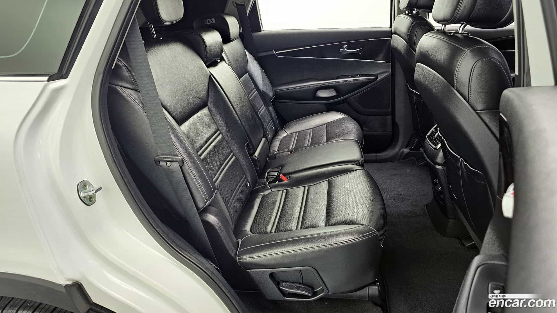 Sorento Kia 2016.1-OPTION-016