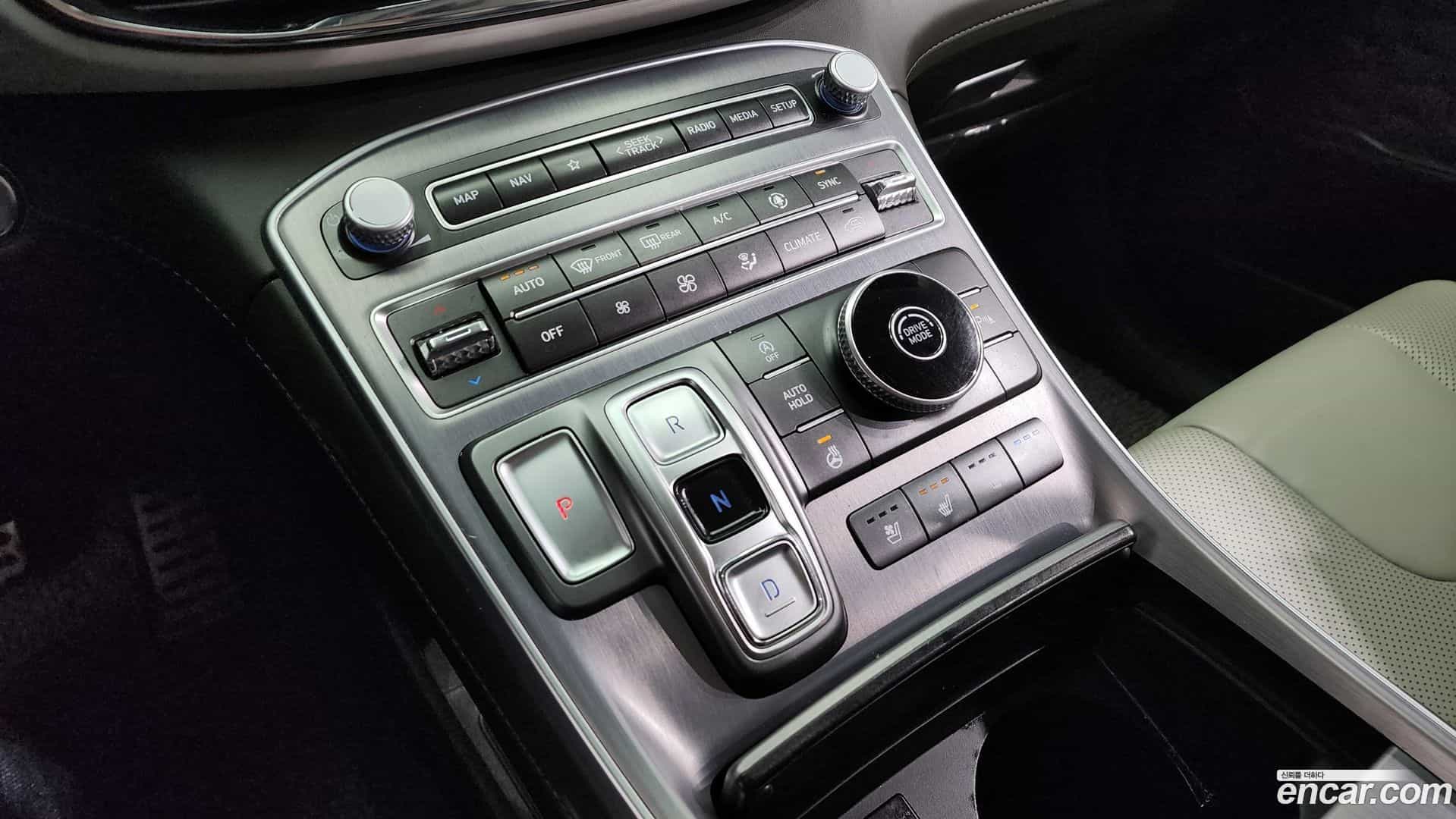 Santafe Hyundai 2023.0-INNER-009