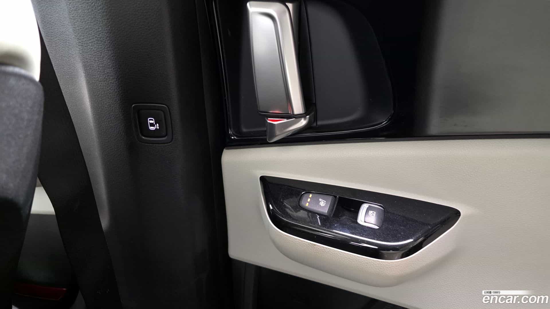Canival Kia 2022.10-OPTION-023
