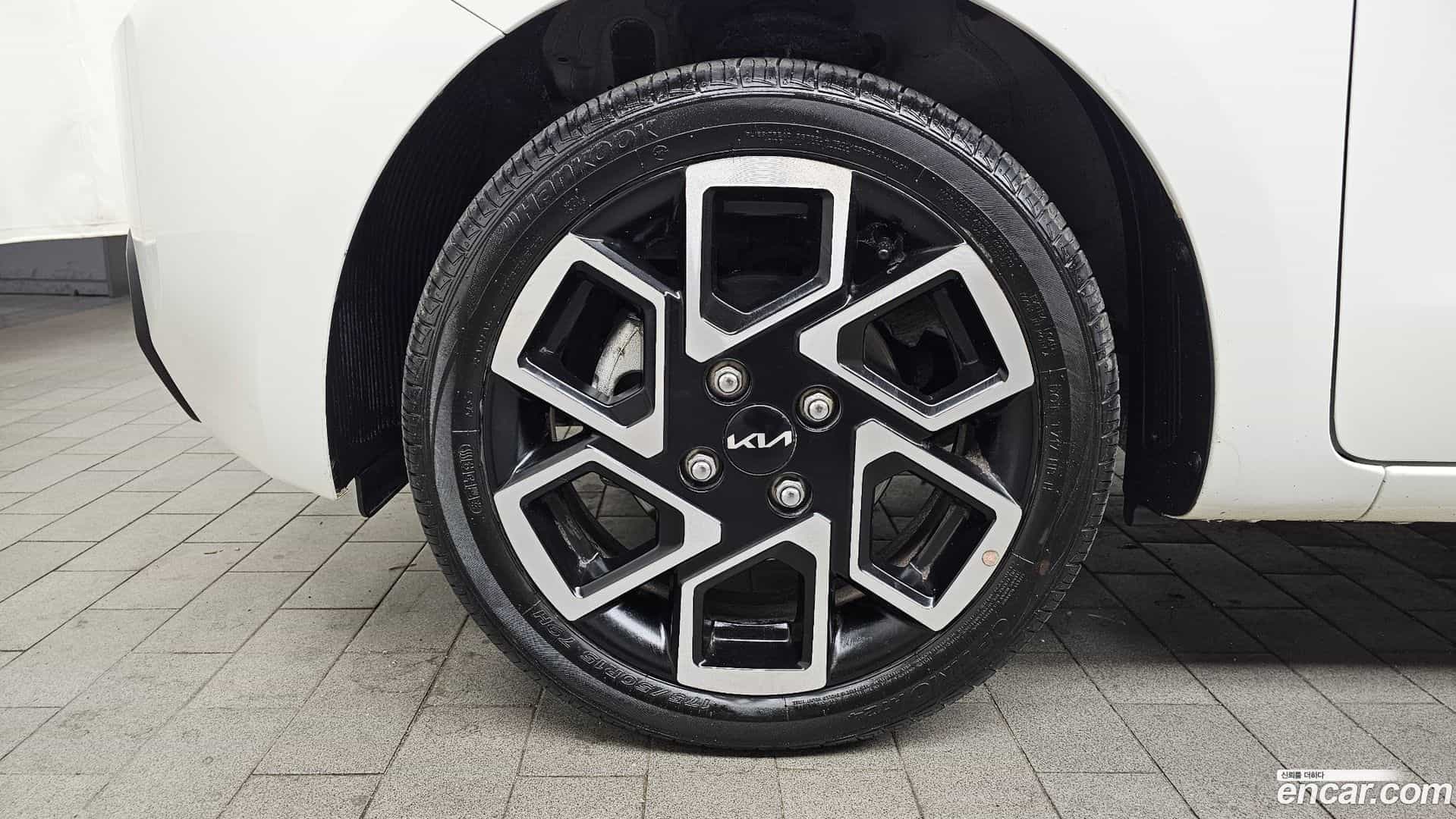 RAY Kia 2025.0-OUTER-005