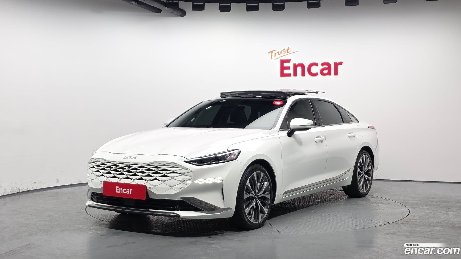 Main__Slider__Photo:K8 Kia 2022.8-0