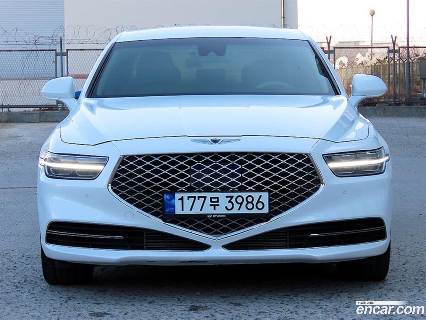 Main__Slider__Photo:G90 Genesis 2021.11-0