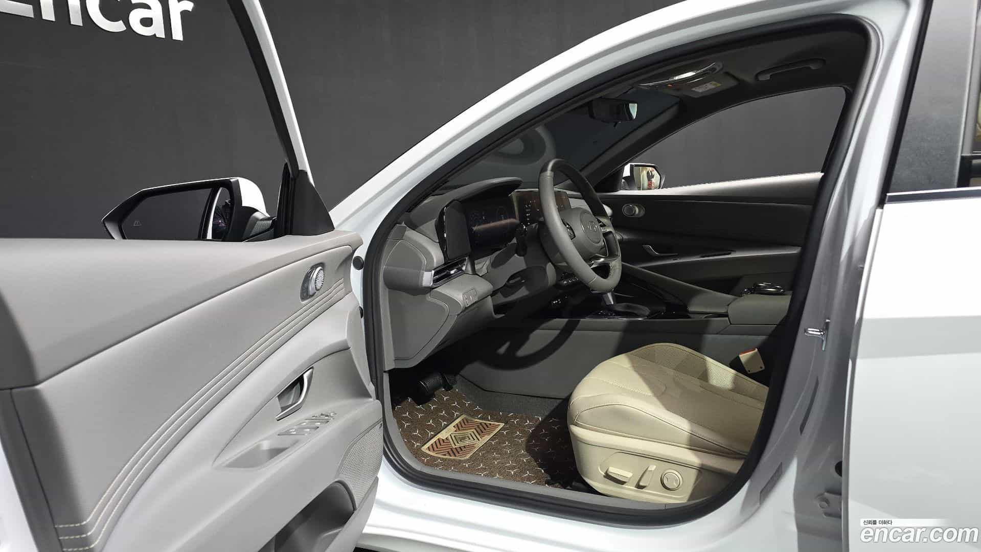 AVANTE Hyundai 2025.7-INNER-010