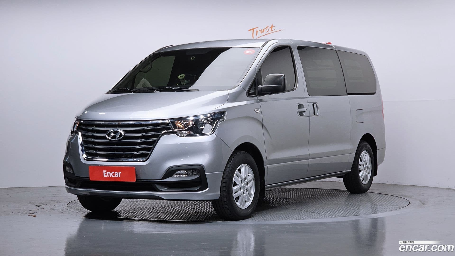 Main__Slider__Photo:Starex Hyundai 2020.6-0