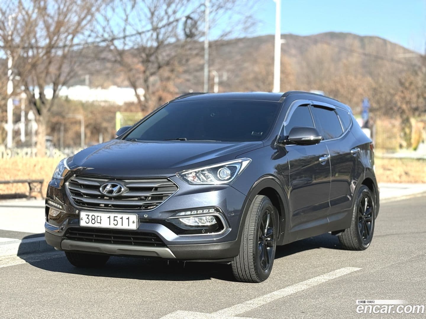 Main__Slider__Photo:Santafe Hyundai 2018.0-0