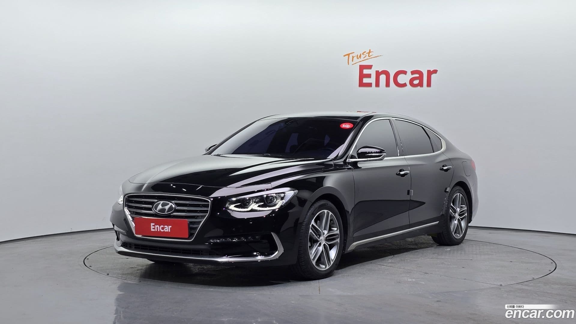 Main__Slider__Photo:Grandeur Hyundai 2017.0-0