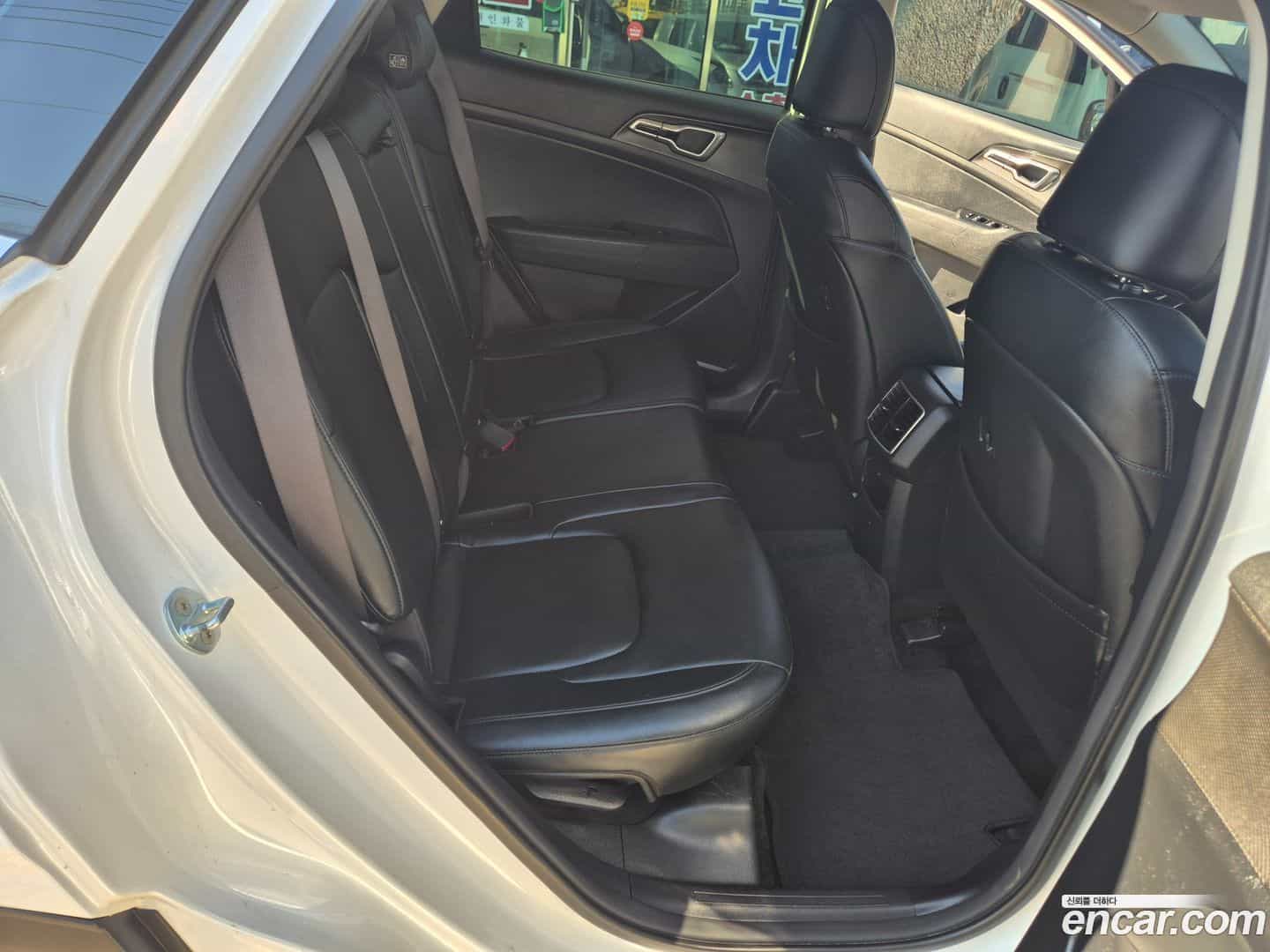 Sportage Kia 2022.9-INNER-006