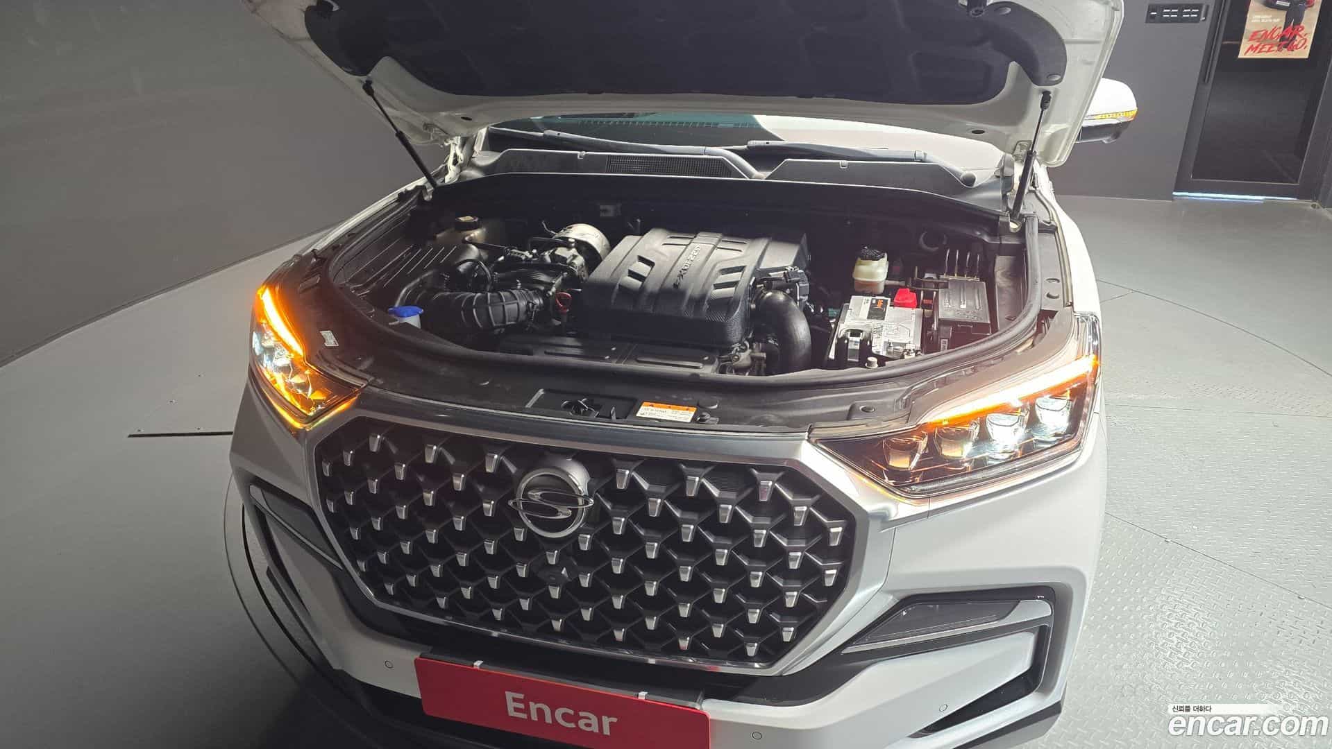 Rexton KG Mobility 2021.1-INNER-006