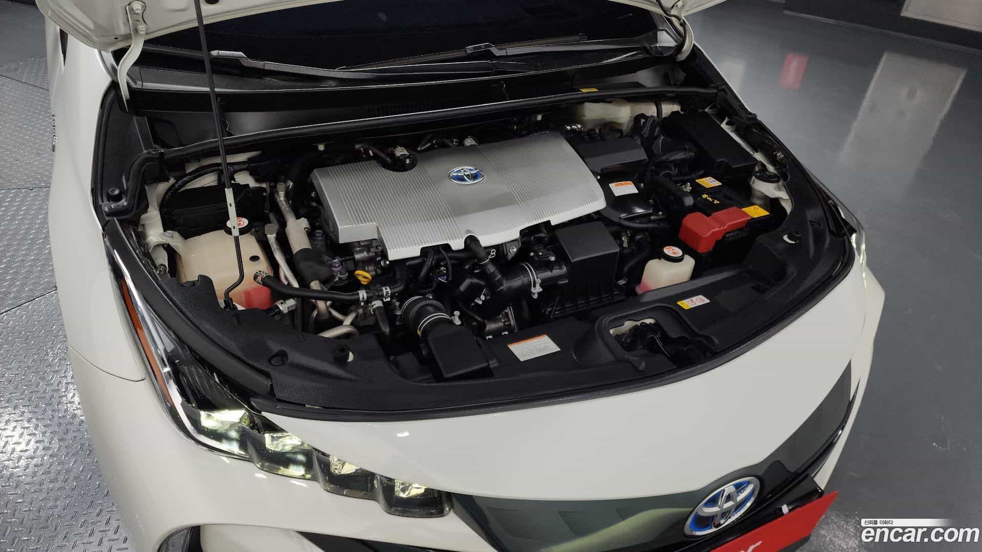 Prius Toyota 2017.10-INNER-006