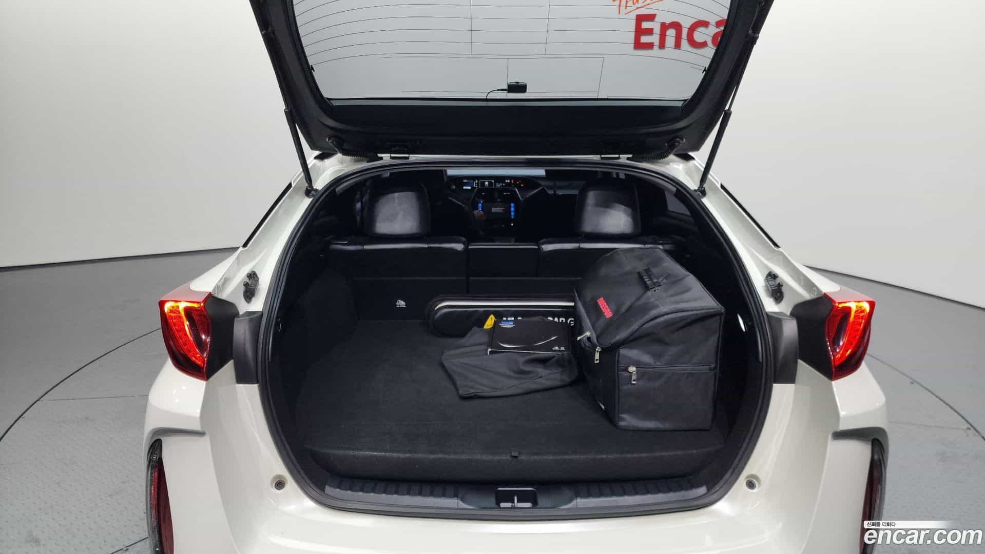 Prius Toyota 2017.10-OPTION-024