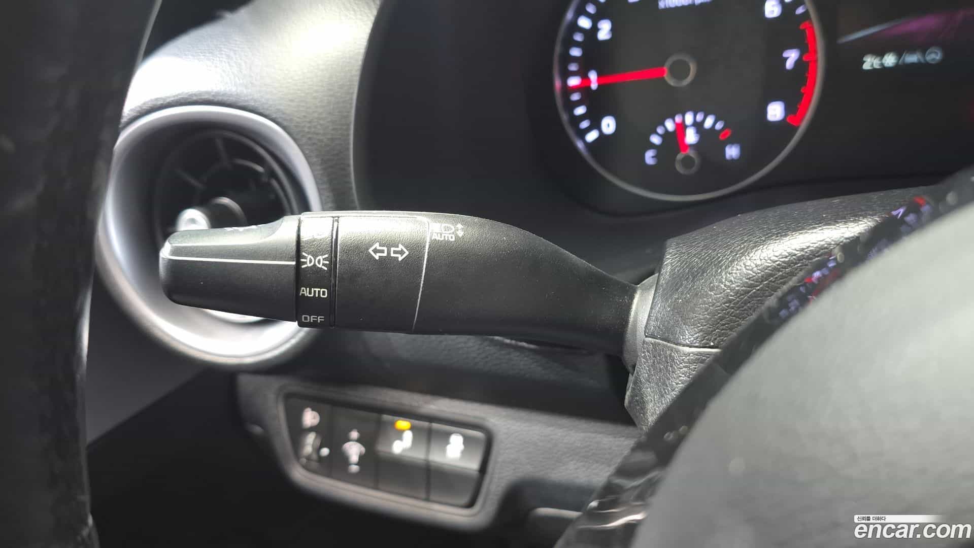 K3 Kia 2022.1-OPTION-020