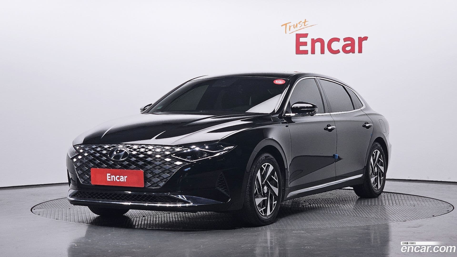 Main__Slider__Photo:Grandeur Hyundai 2020.2-0