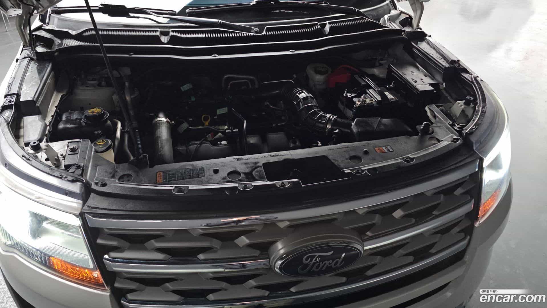 Explorer Ford 2019.4-INNER-006