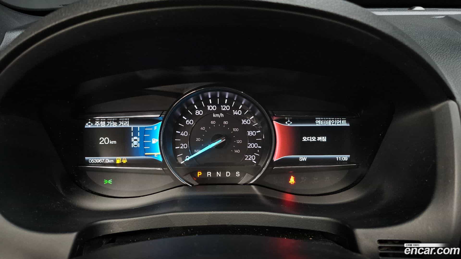 Explorer Ford 2019.4-INNER-008