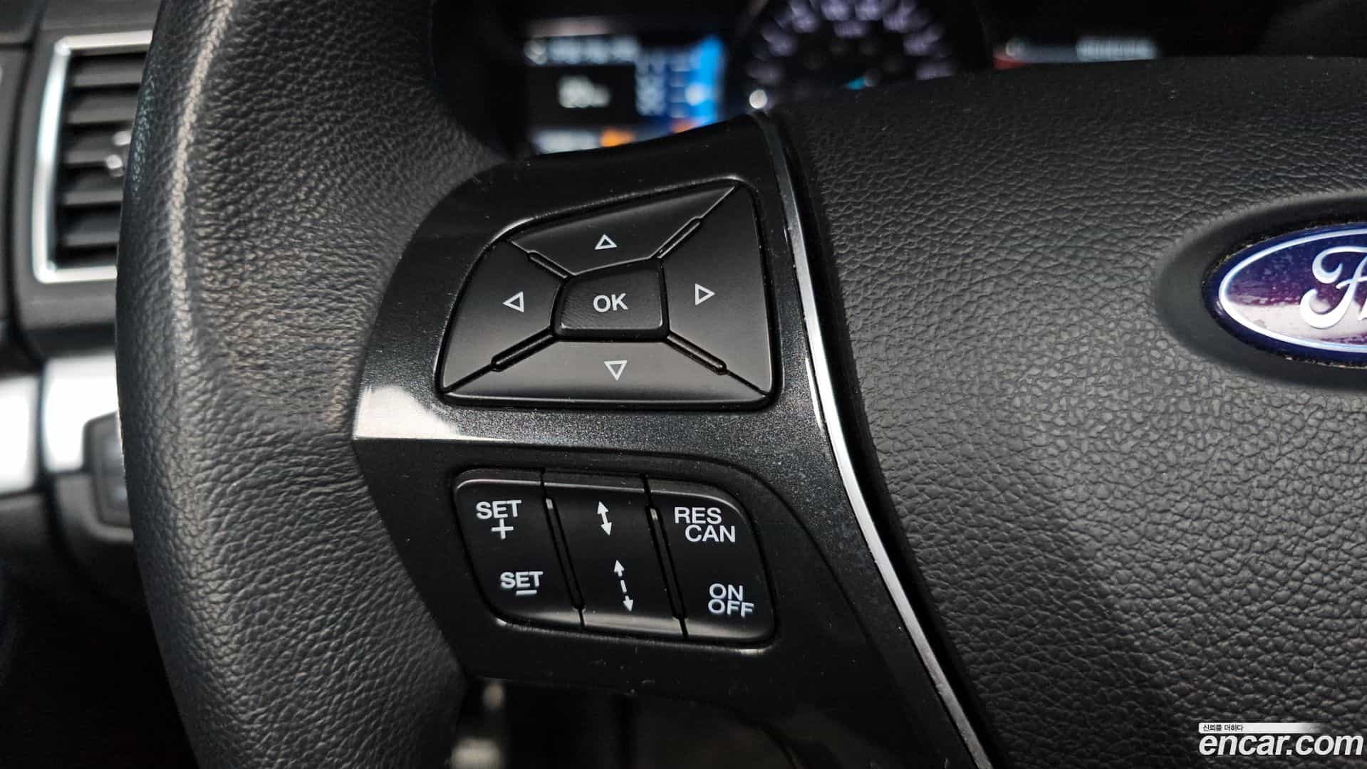 Explorer Ford 2019.4-OPTION-023