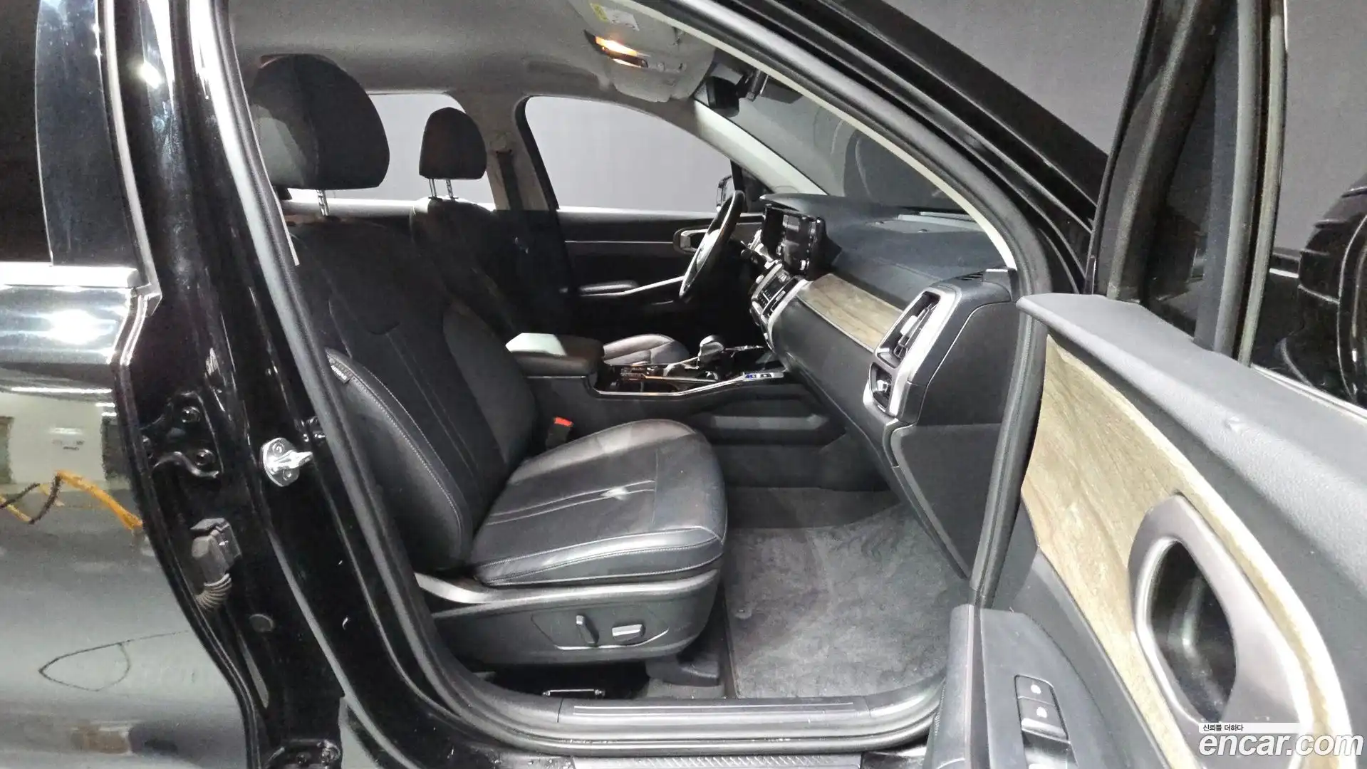 Sorento Kia 2021.3-OPTION-015