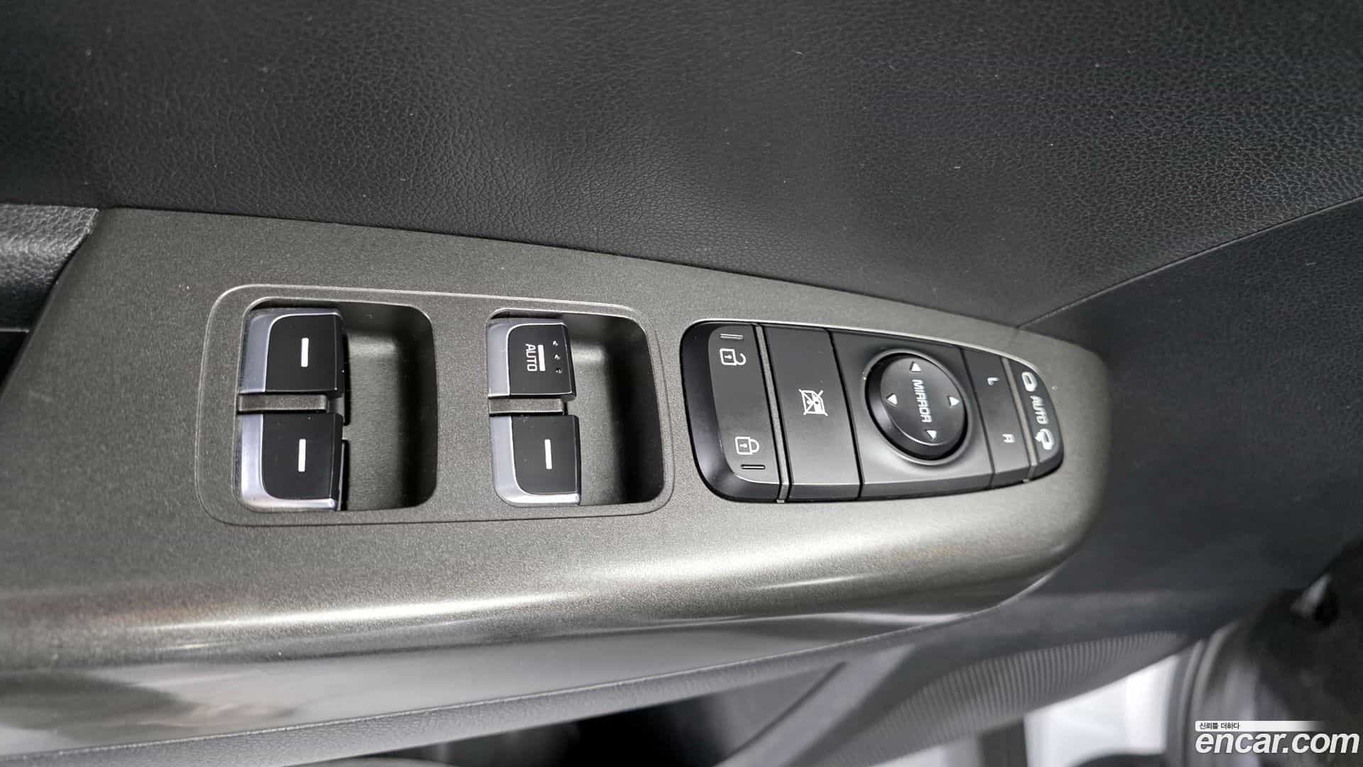 Sportage Kia 2019.4-OPTION-018