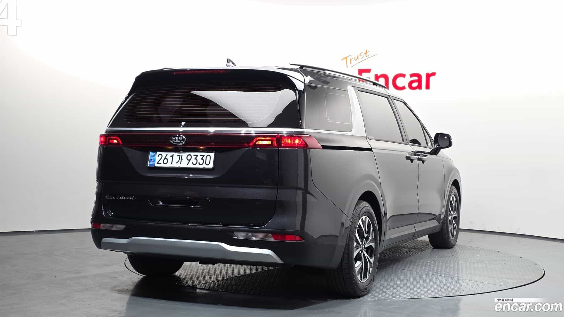 Canival Kia 2021.0-OUTER-002