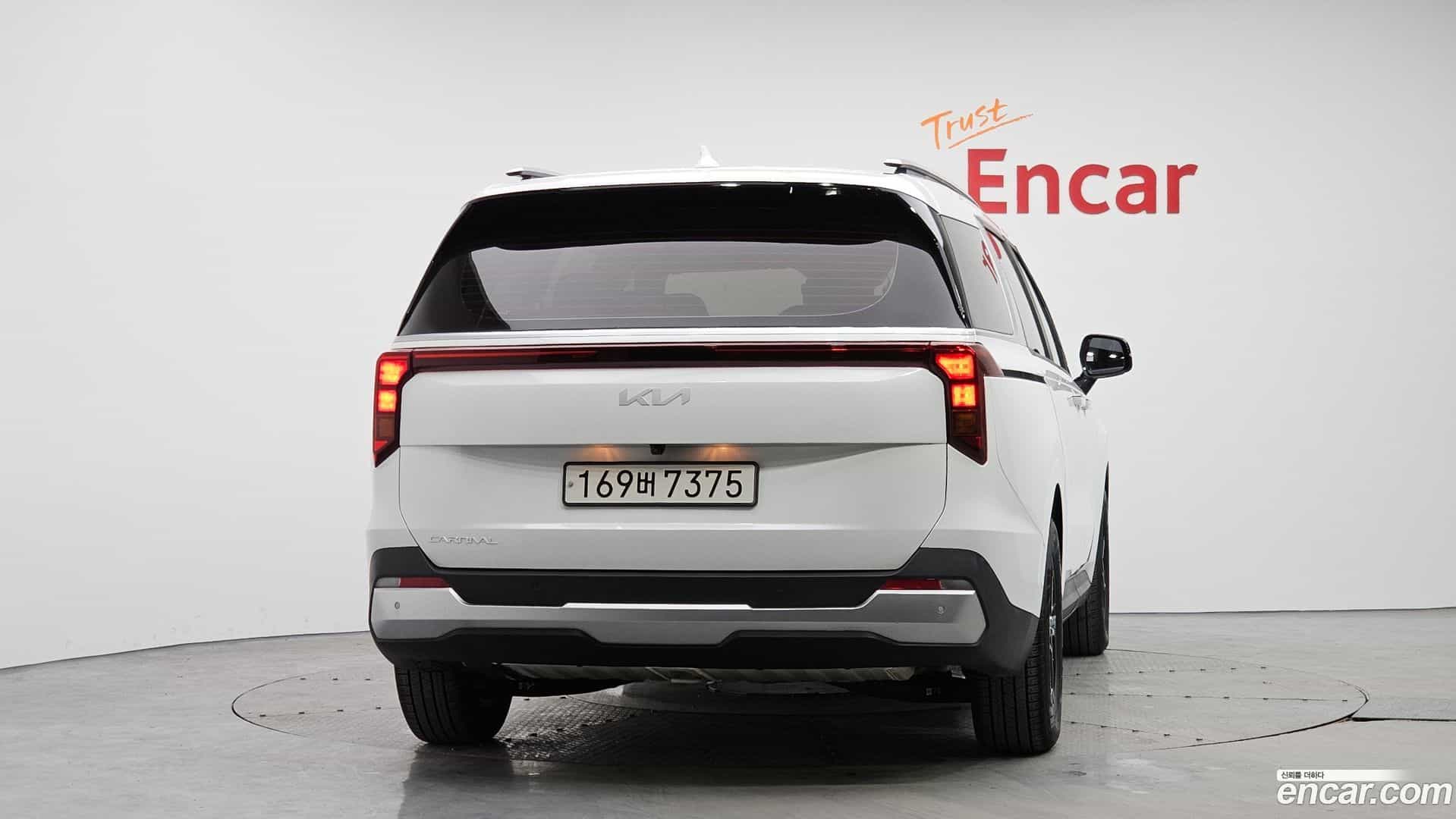 Canival Kia 2024.2-OUTER-004