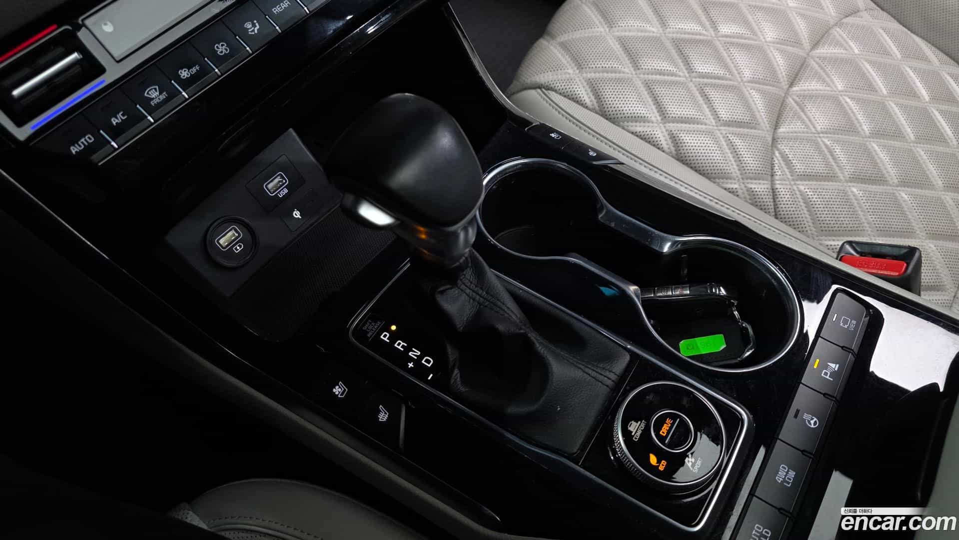 Mohave Kia 2020.3-INNER-009