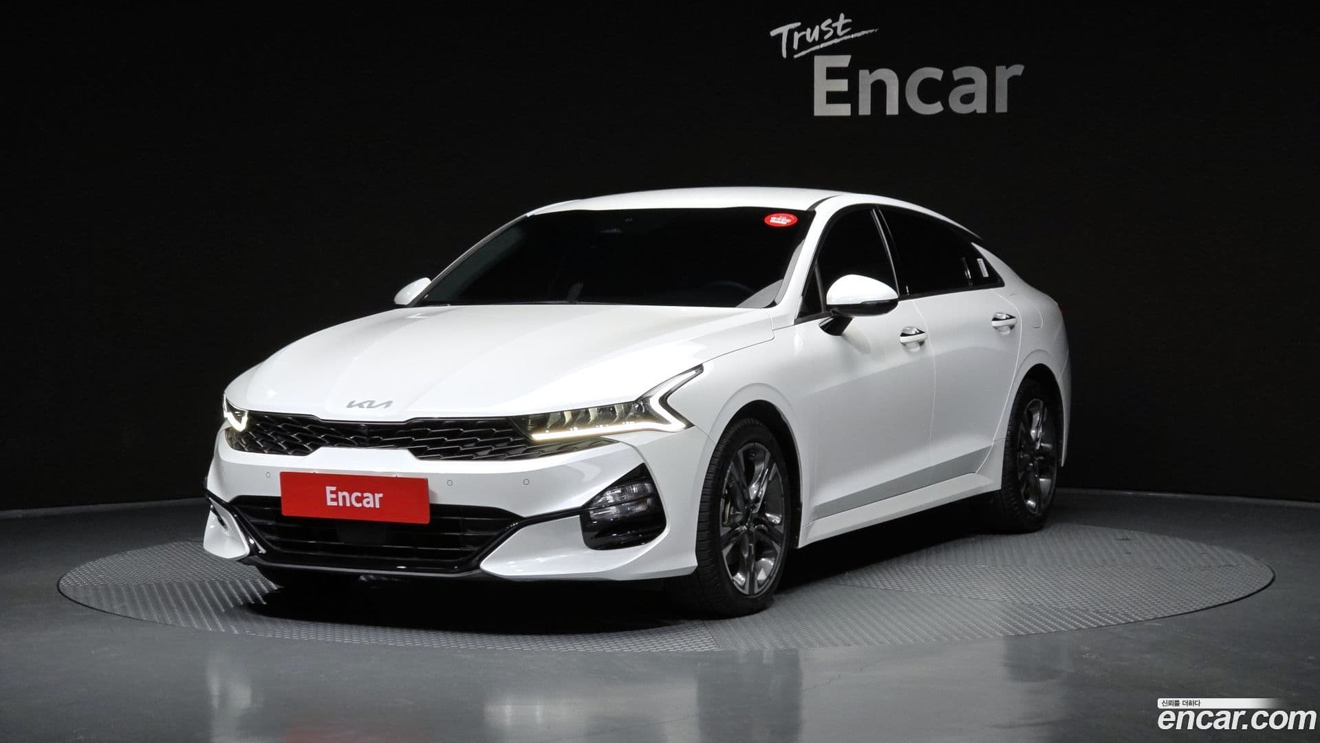 Main__Slider__Photo:K5 Kia 2023.3-0