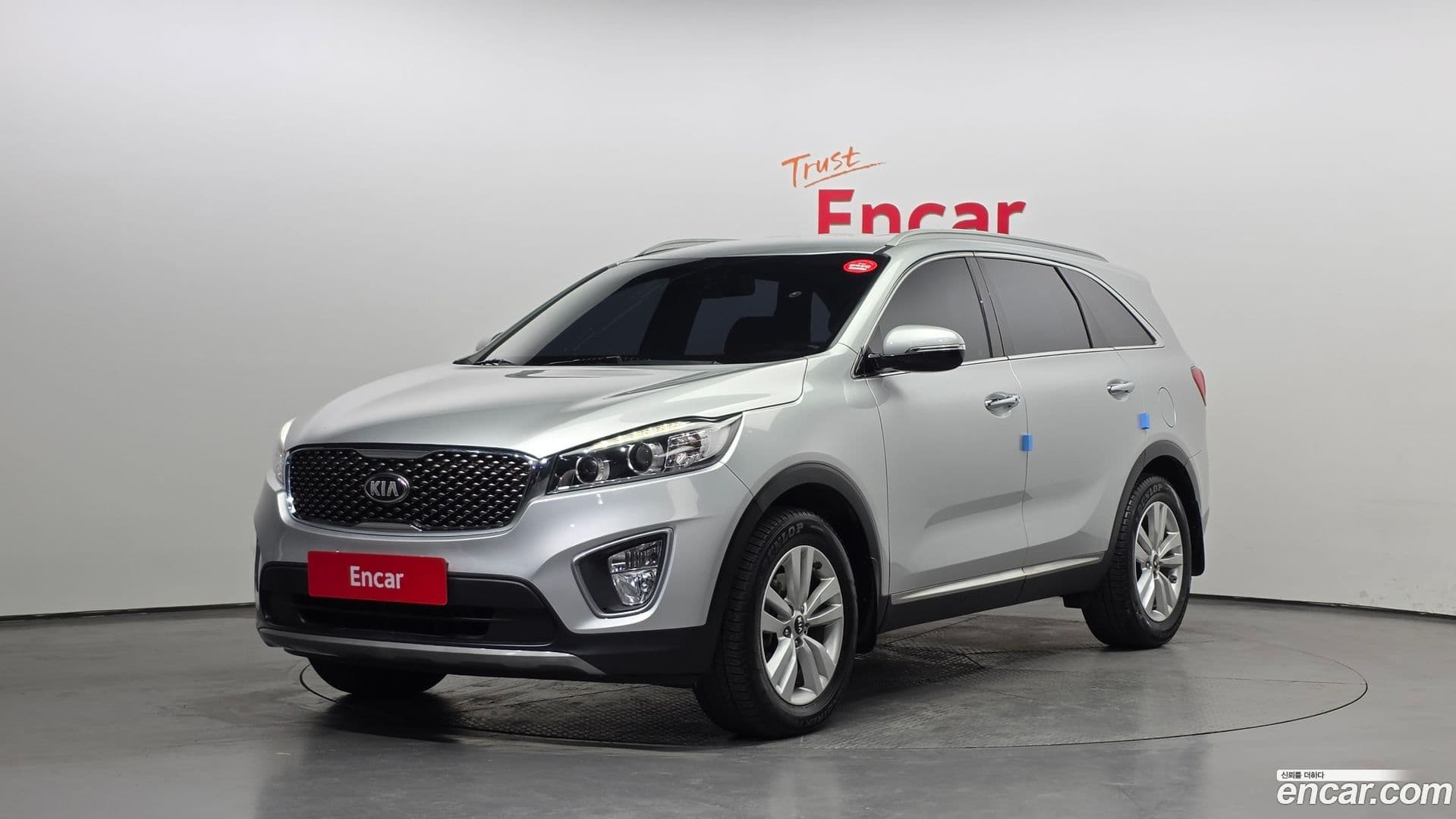 Main__Slider__Photo:Sorento Kia 2017.5-0