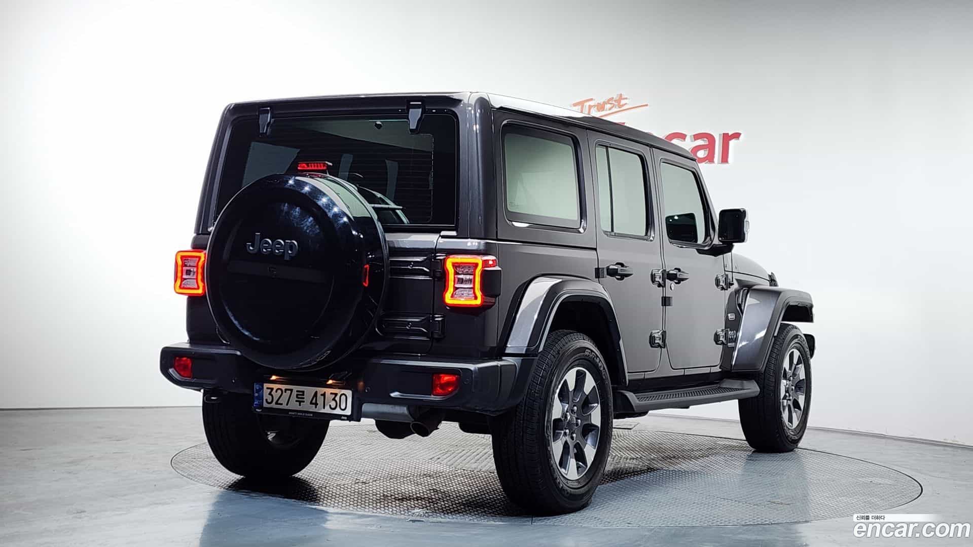 Wrangler Jeep 2021.5-OUTER-002
