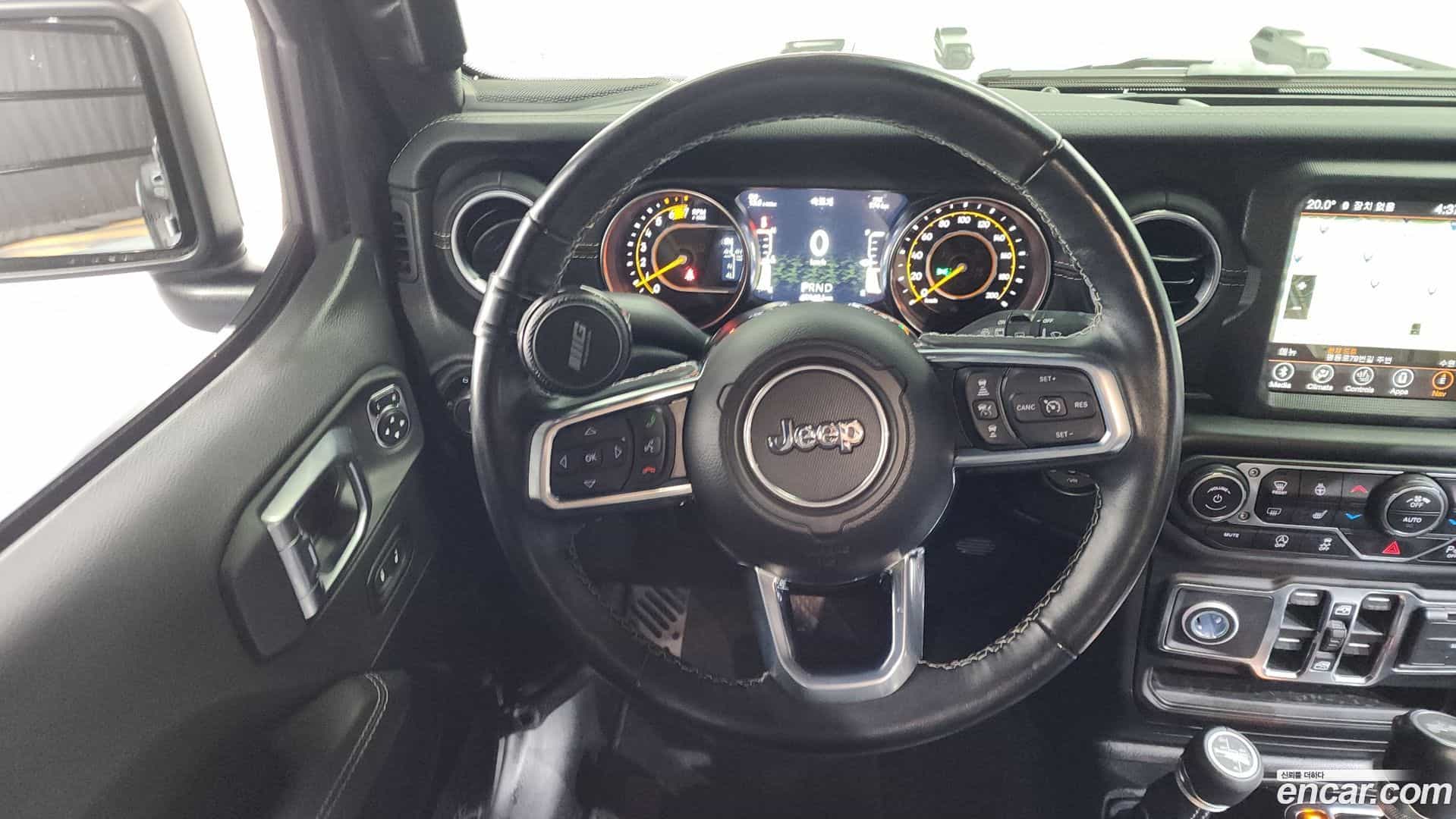 Wrangler Jeep 2021.5-OPTION-017