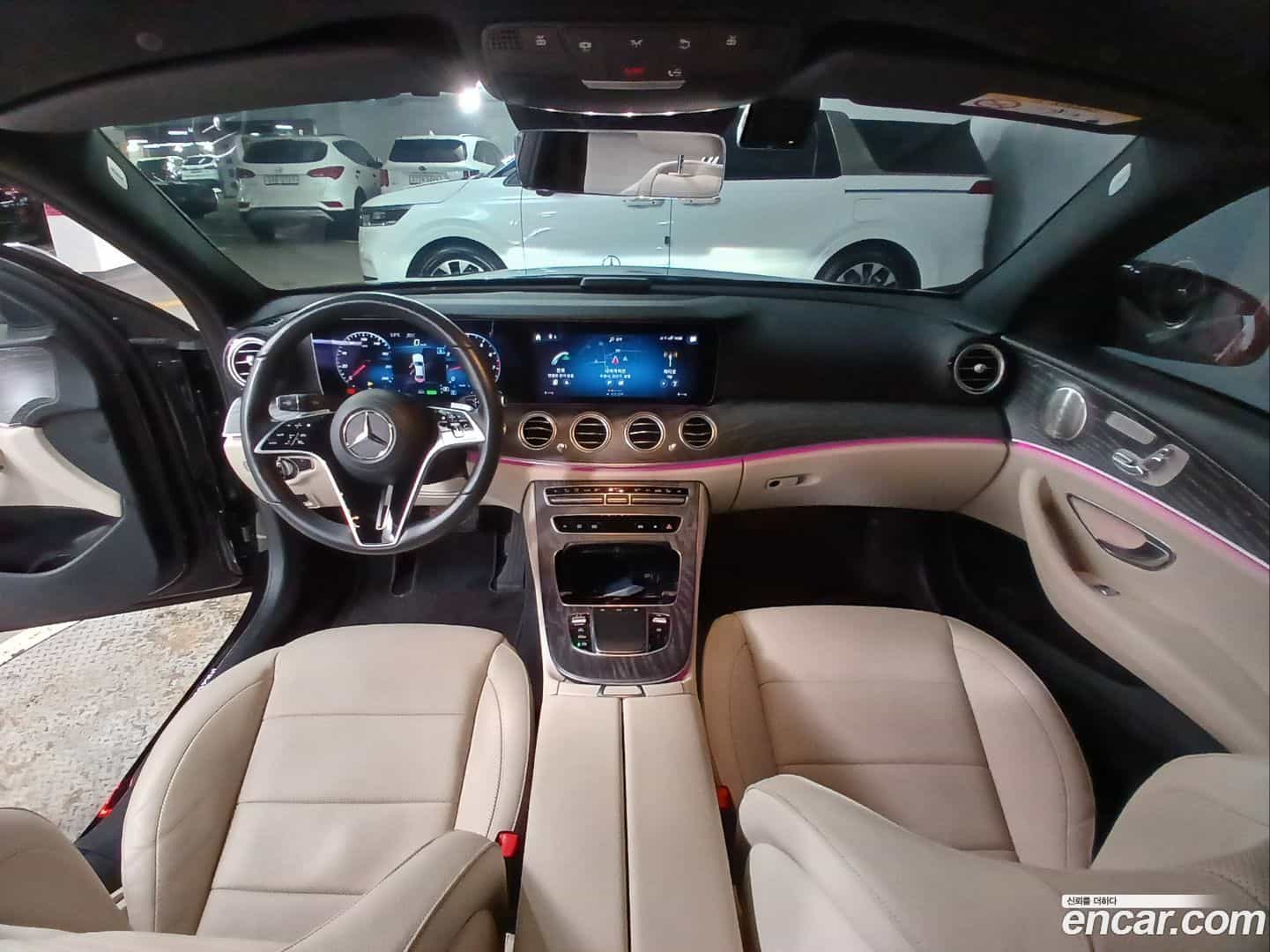 E-Class Mercedes-Benz 2023.3-OUTER-001