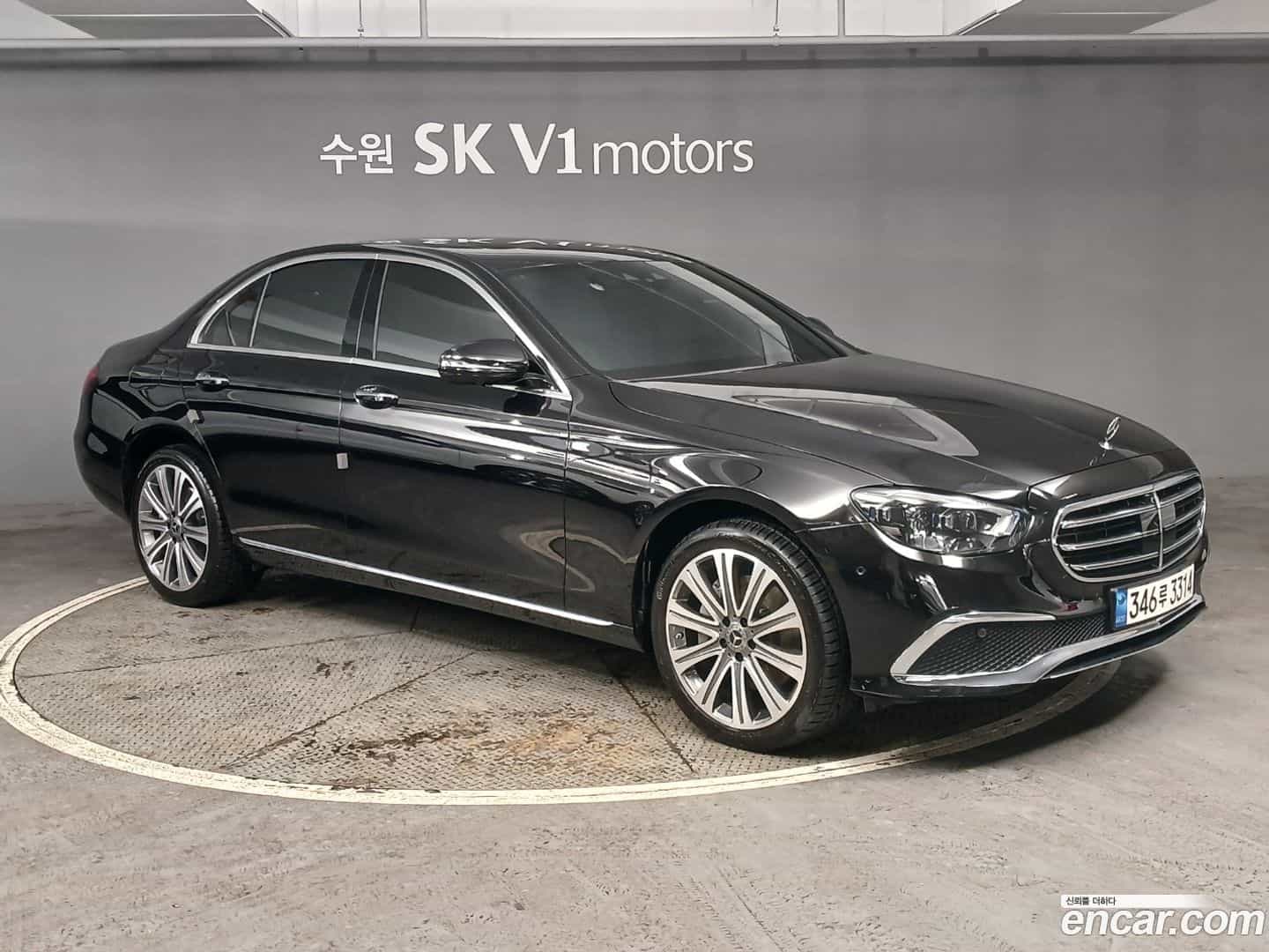 E-Class Mercedes-Benz 2023.3-OUTER-004