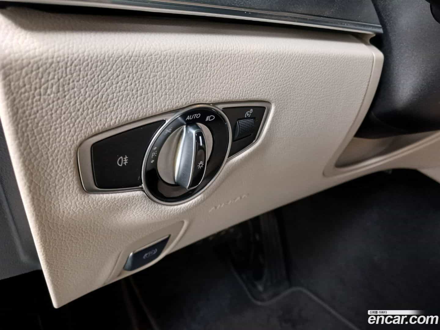E-Class Mercedes-Benz 2023.3-INNER-009