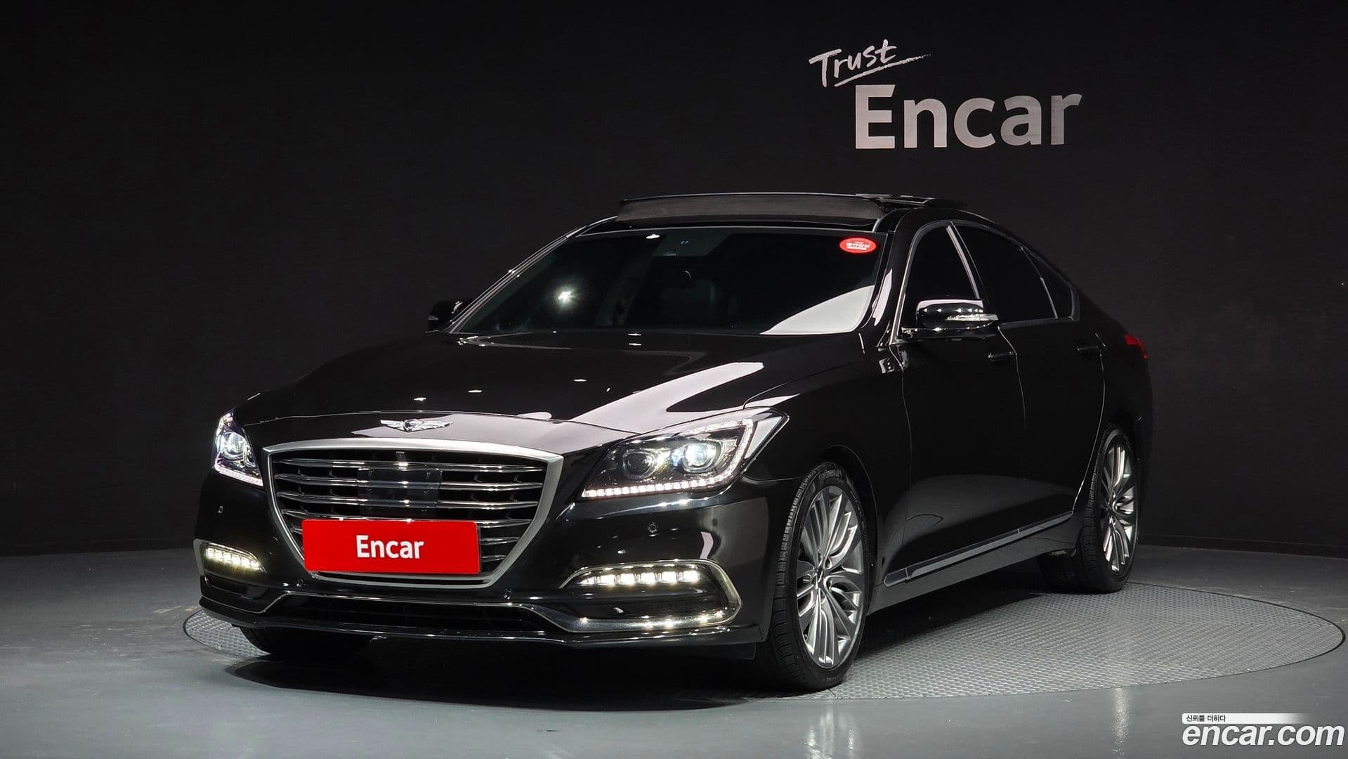 Main__Slider__Photo:G80 Genesis 2019.1-0