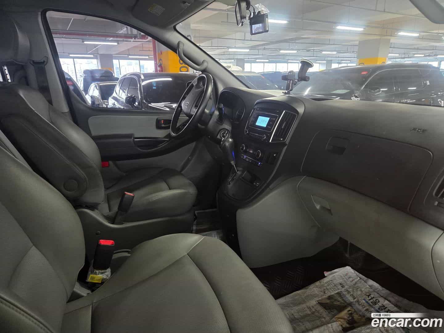 Starex Hyundai 2020.0-OPTION-015