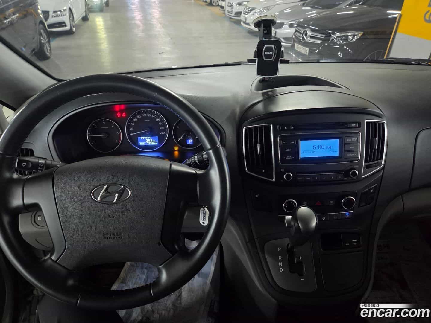 Starex Hyundai 2020.0-OPTION-017