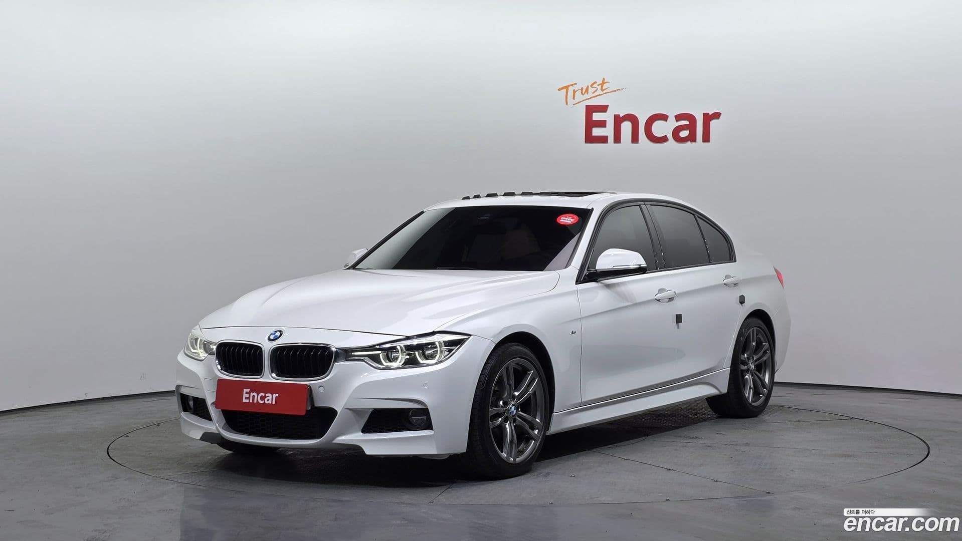Main__Slider__Photo:3-Series BMW 2018.1-0