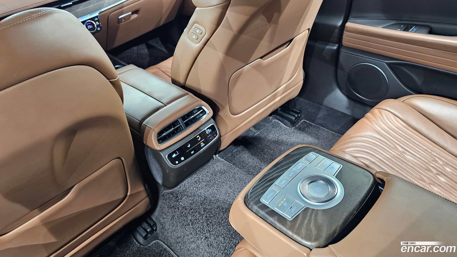 G80 Genesis 2021.2-OPTION-023