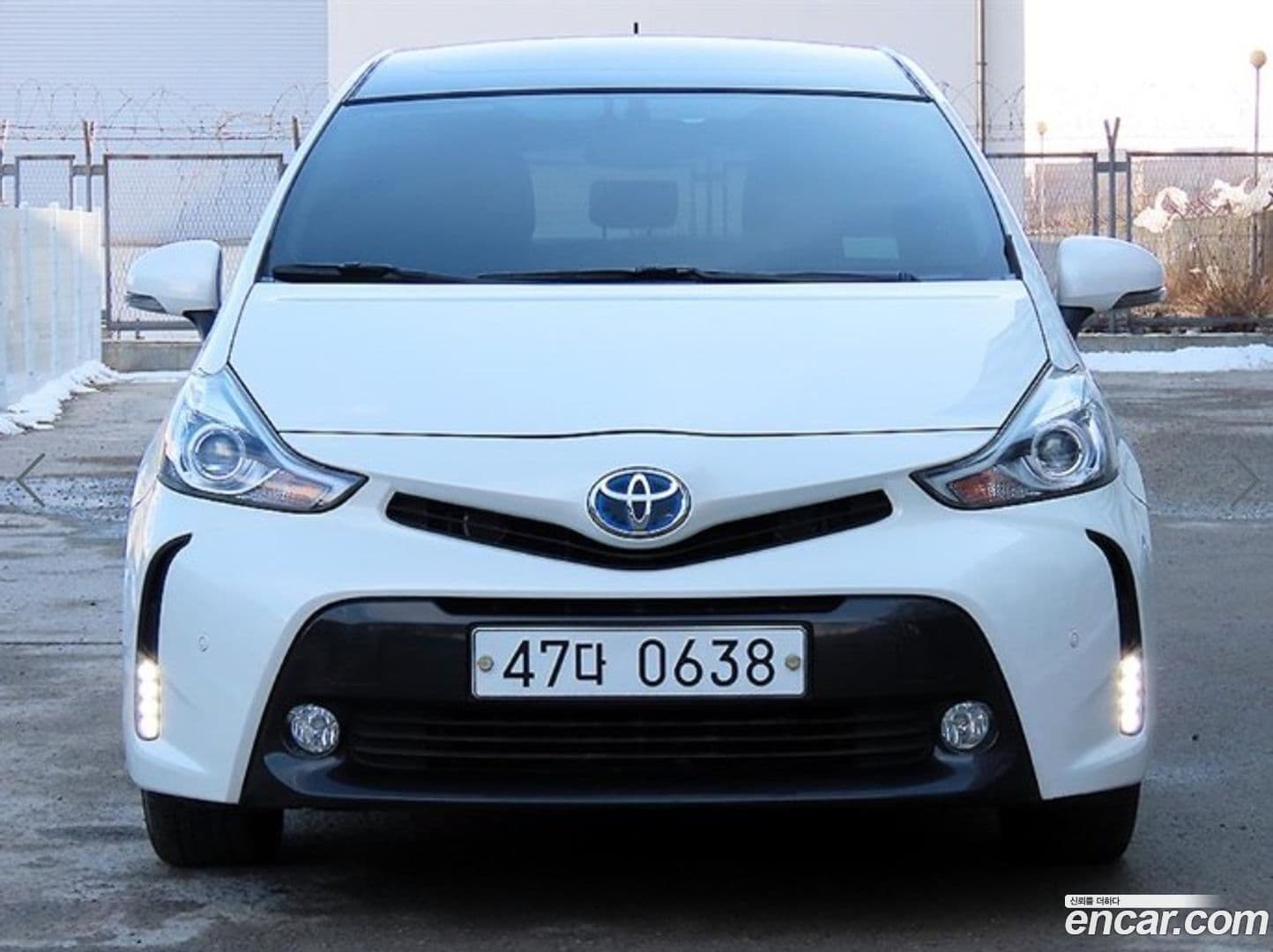 Main__Slider__Photo:Prius Toyota 2015.8-0