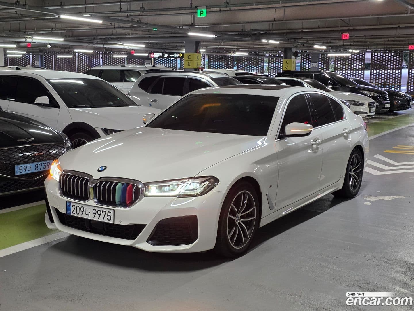 Main__Slider__Photo:5-Series BMW 2020.11-0