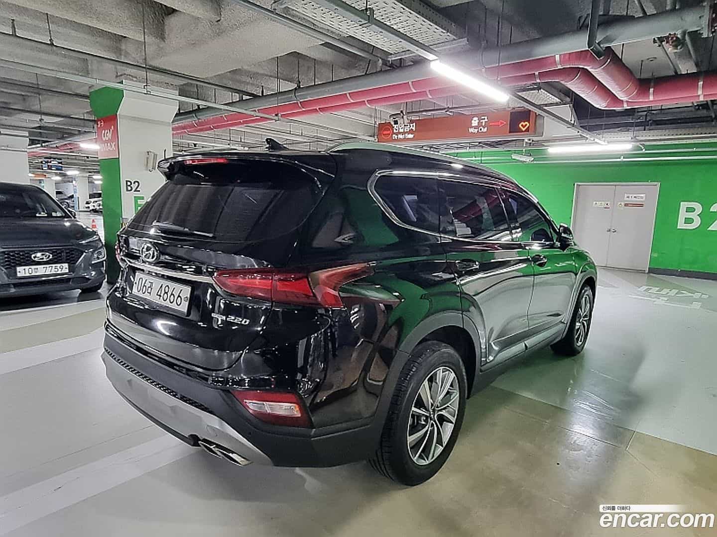Santafe Hyundai 2019.1-OUTER-004