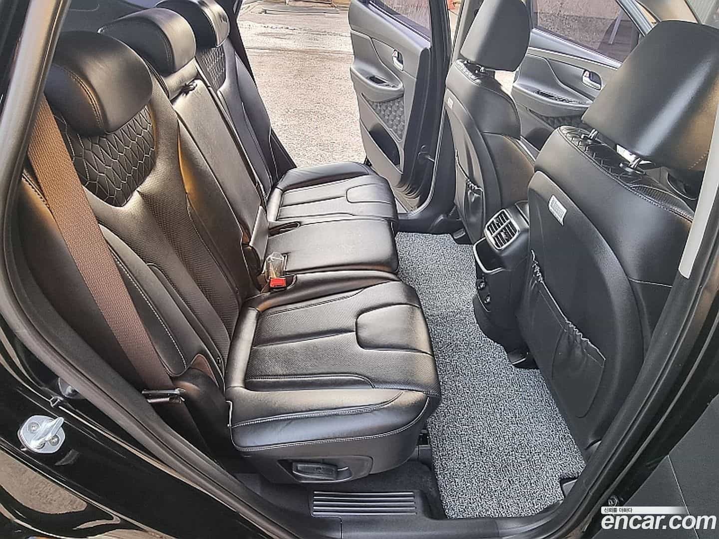 Santafe Hyundai 2019.1-OPTION-018