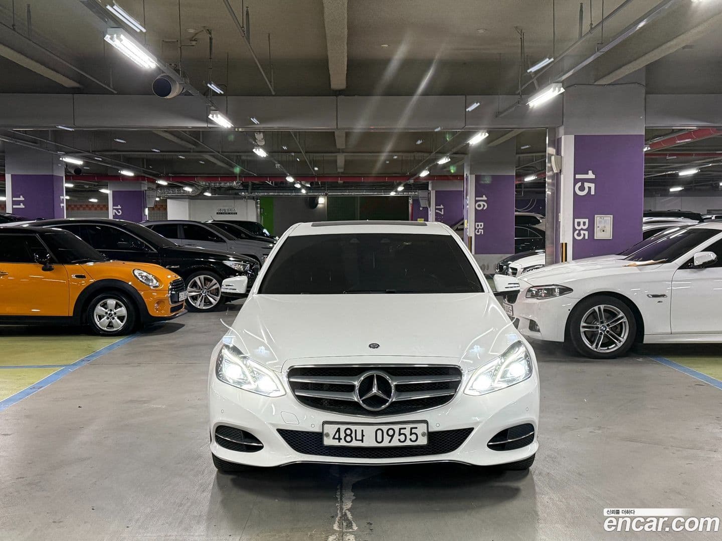 Main__Slider__Photo:E-Class Mercedes-Benz 2015.8-0
