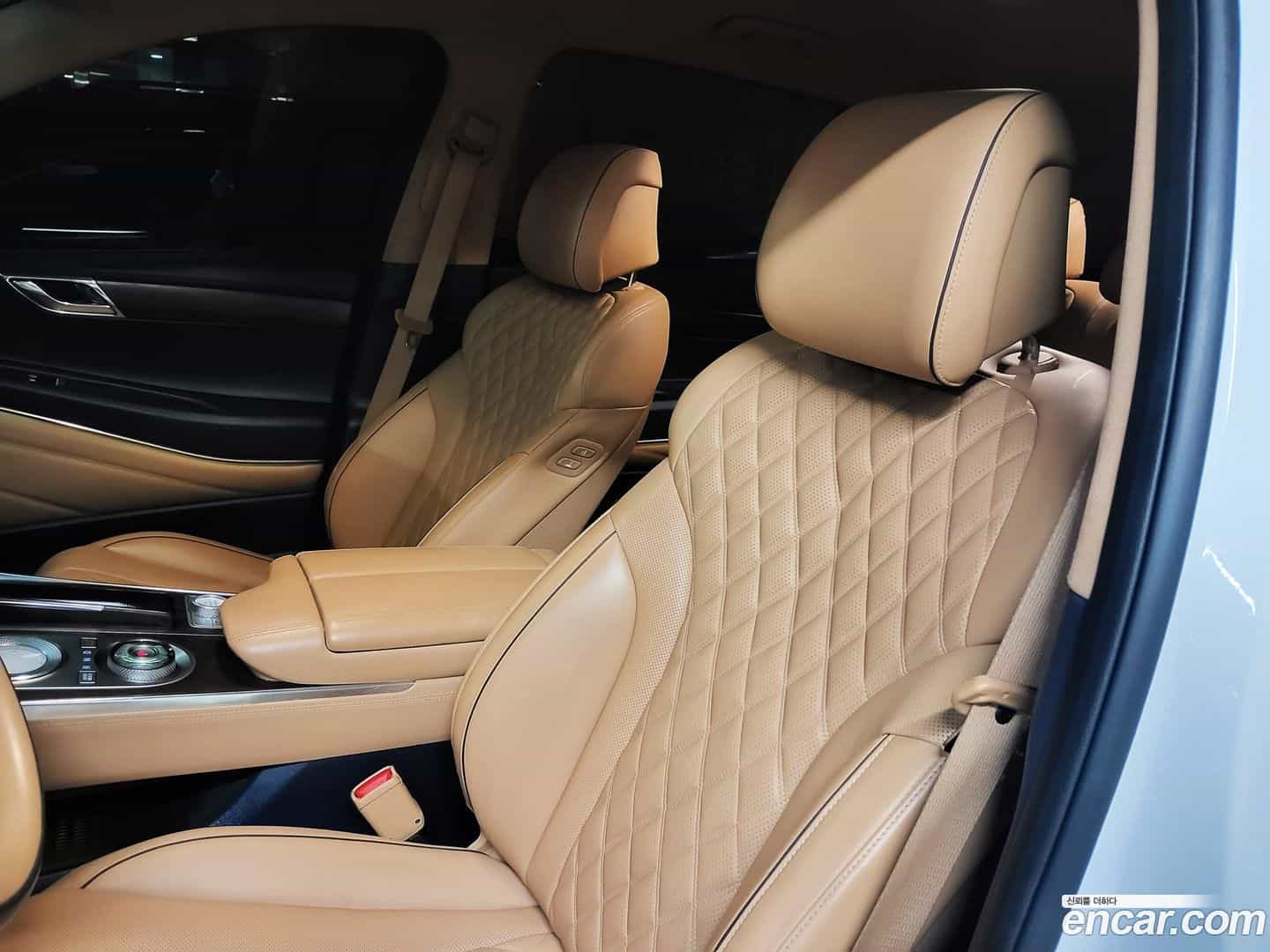 GV80 Genesis 2022.6-INNER-010