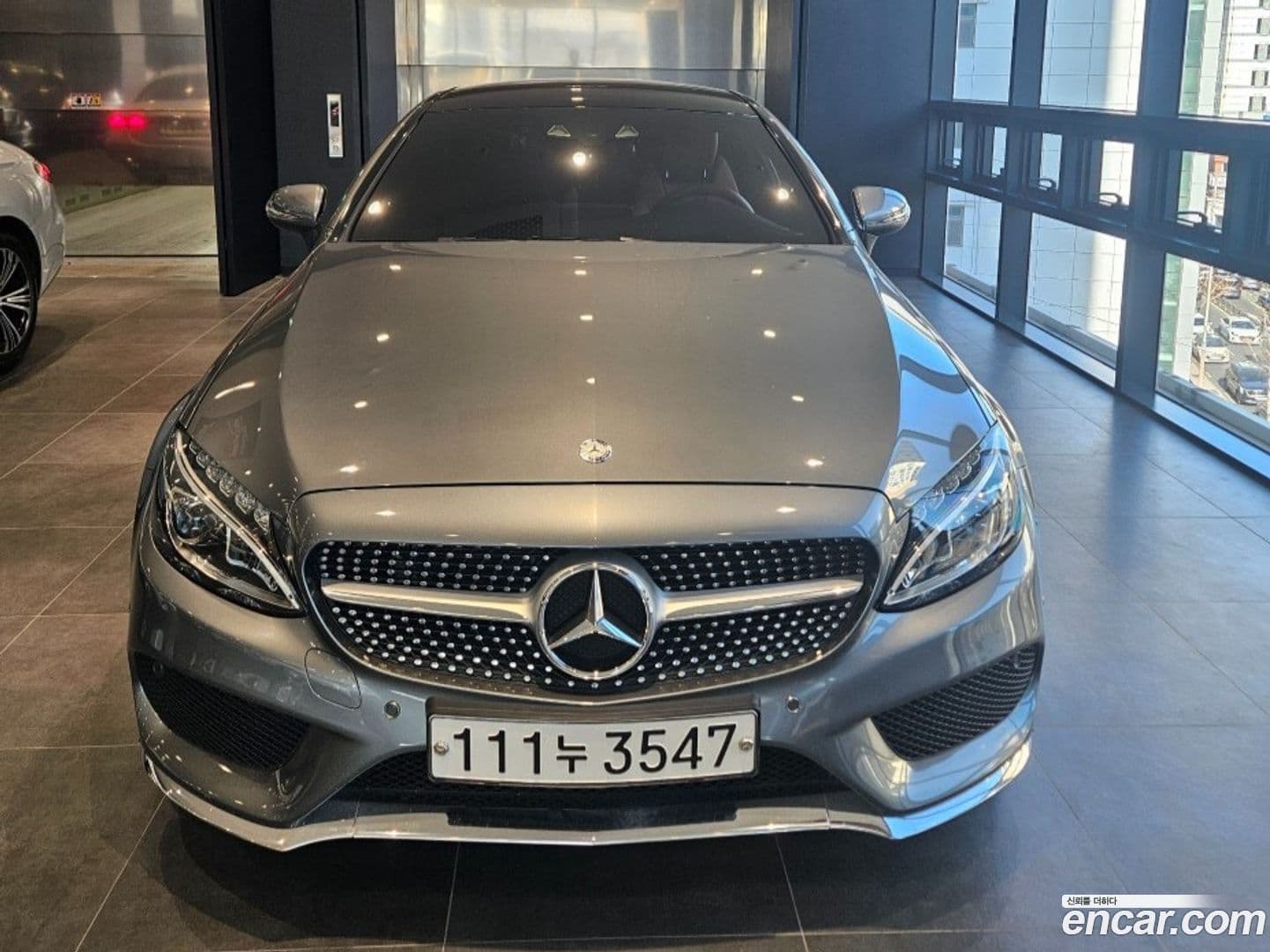 Main__Slider__Photo:C-Class Mercedes-Benz 2017.5-0