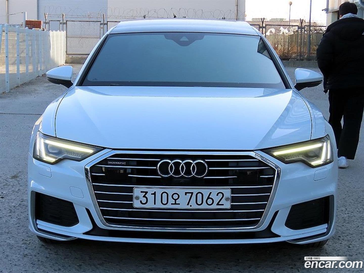 Main__Slider__Photo:A6 Audi 2019.9-0