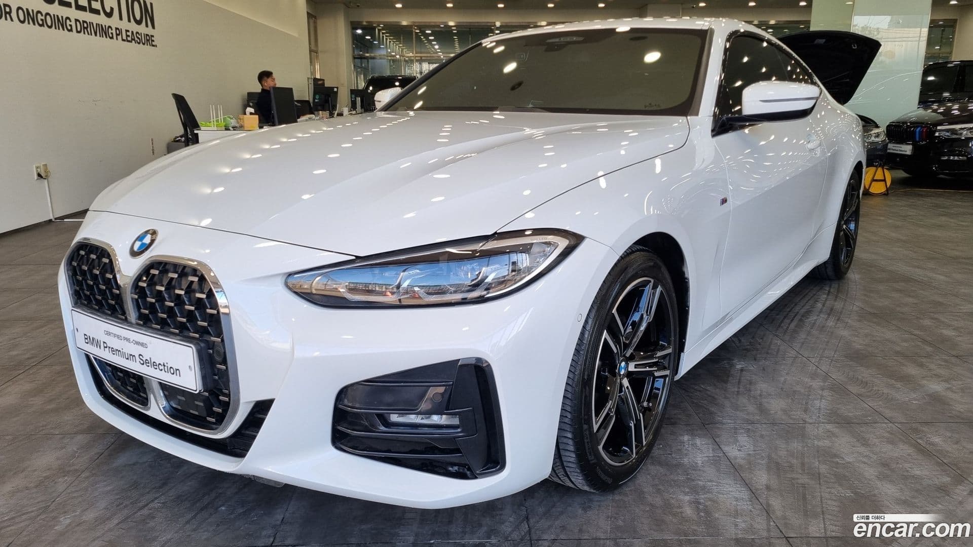 Main__Slider__Photo:4-Series BMW 2023.0-0