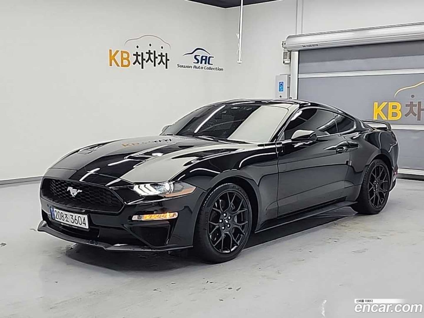 Main__Slider__Photo:Mustang Ford 2023.7-0