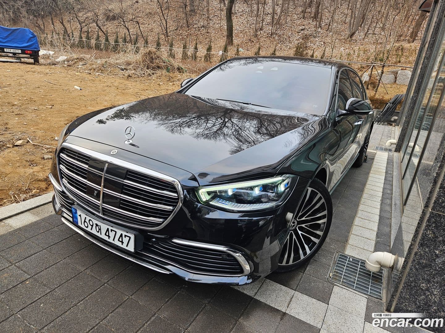 Main__Slider__Photo:S-Class Mercedes-Benz 2022.8-0
