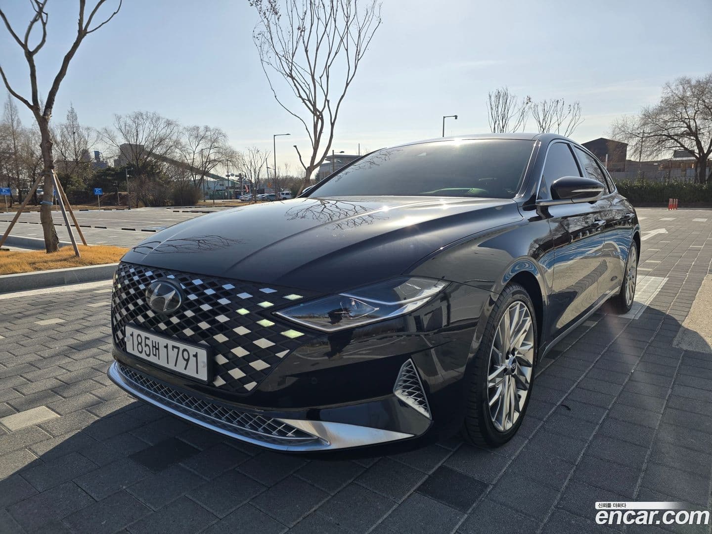 Main__Slider__Photo:Grandeur Hyundai 2020.2-0